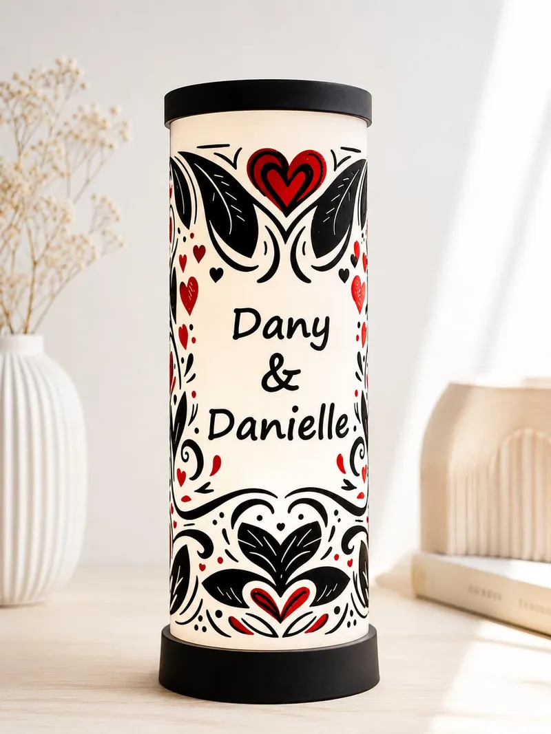 Lampe personnalisée Éclat d’Amour – Prénoms, Date ou Message